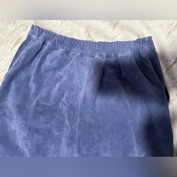 Monterey Bay Vintage Blue A-Line Leather Skirt - Picture 12 of 16